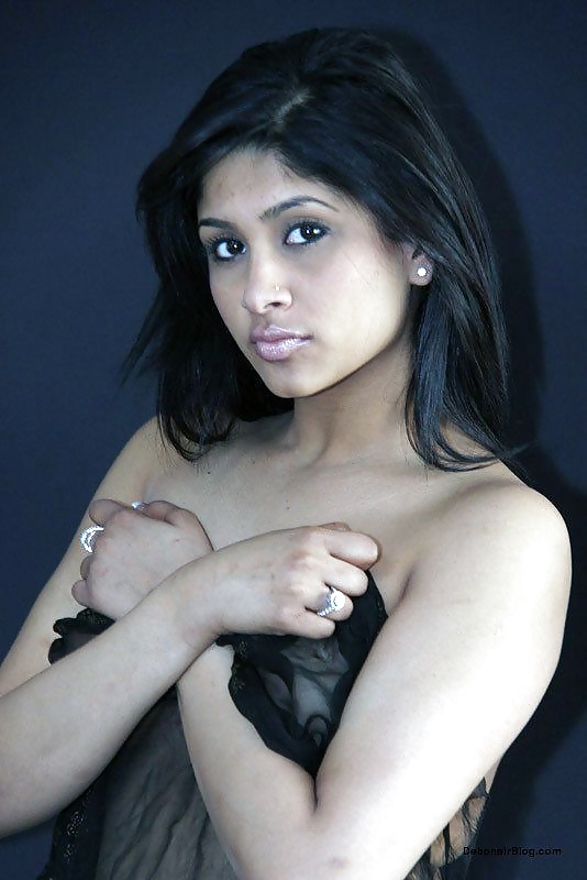 Asian Indian Beauty - Asian Porn Pics for you: Beautiful indian housewife nude photoshoot